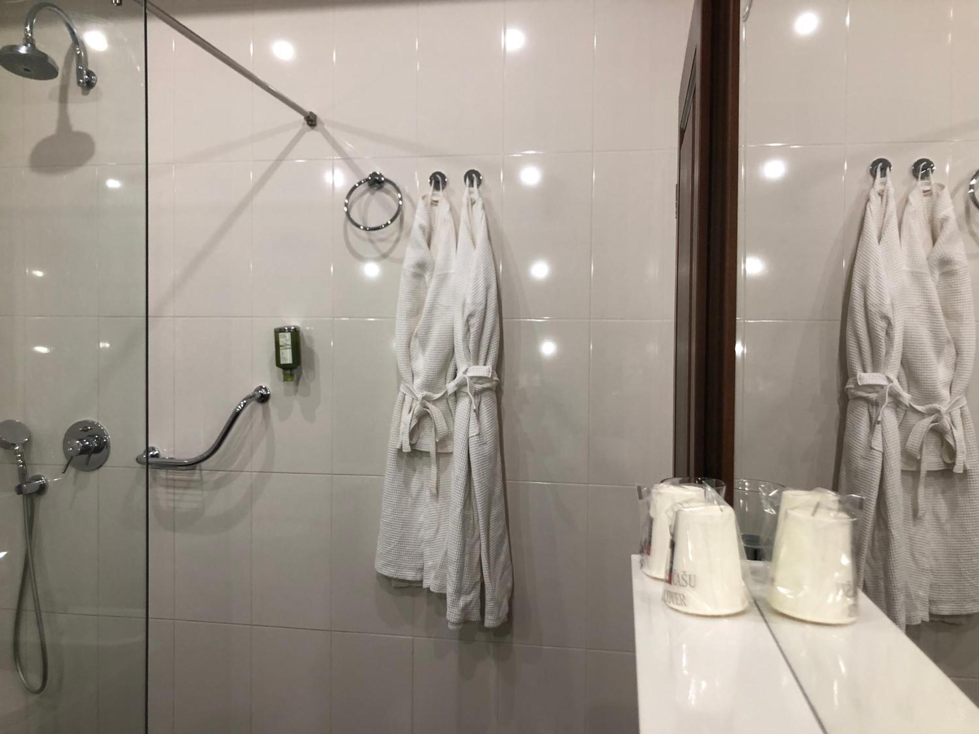 Anica - Luxurious With A Sea View 4*